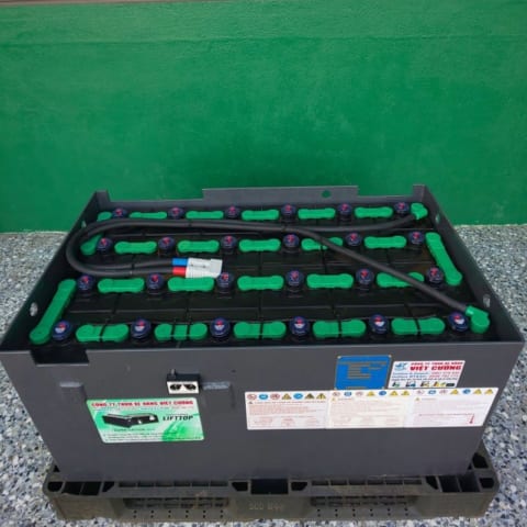 Bình điện xe nâng là gì